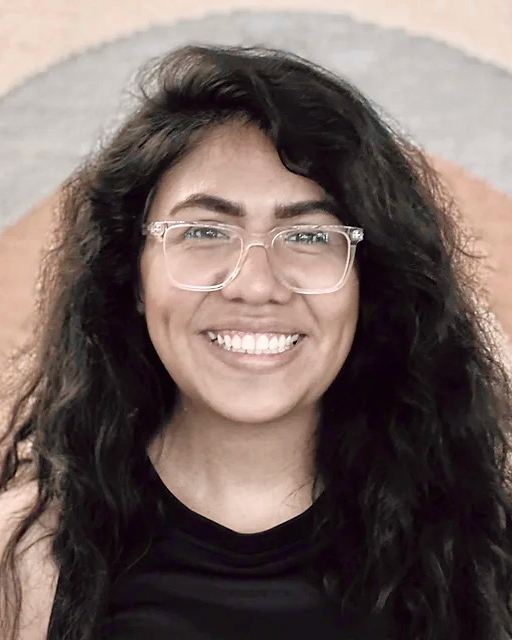 headshot of Helen